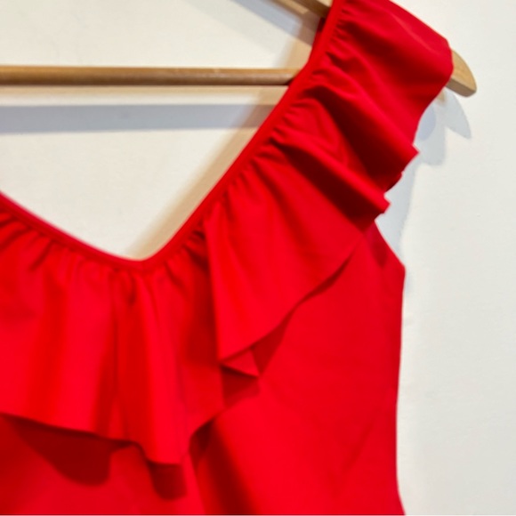 Aritzia Wilfred Danette Ruffle Bodysuit Red - Picture 5 of 8